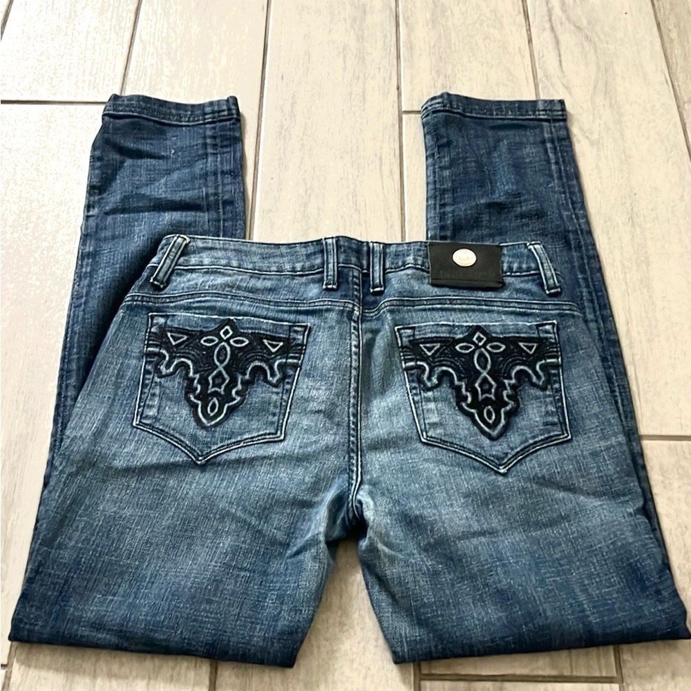 Antik Denim, Mexico, Amazing find, Excellent Condition, Size 28